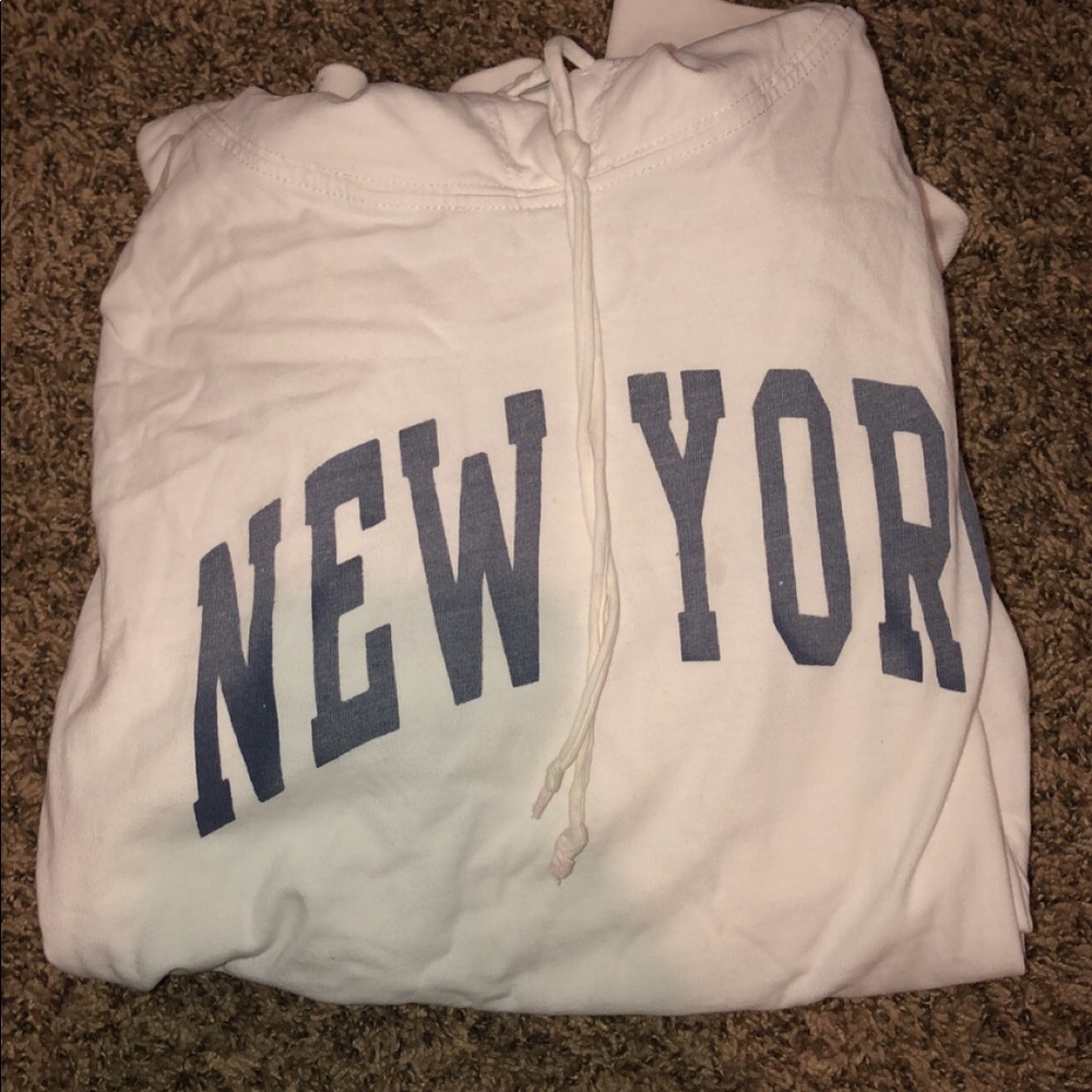 Brandy Melville New York hoodie
